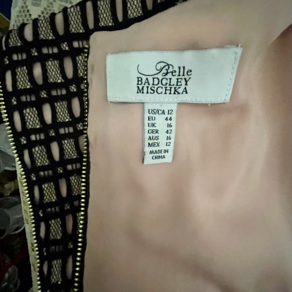 Belle, Badgley Mischka black and cream, size 12 lined sleeveless cocktail dress - Picture 7 of 9